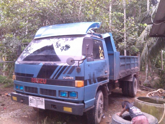 **360,000 บ.ต่อรอง/// 6ล้อดั้มดิน ISUZU NPR-125 ** ขาย ISUZU NPR-125 6ล้อดั้มดิน5คิว พร้อมใช้งาน ISUZU NPR59LU5M 4BG1-125HP แก้มเหลือง เกียร์สั้น รถห้างแท้ วางเครื่องใหม่ (ลงเล่ม) เครื่องฟิตมาใหม่ แน่น แรง เกียร์สั้น เข้าง่ายไม่มีหลุดครับ ช่วงล่างใหญ่ Fหล **360,000 บ.ต่อรอง/// 6ล้อดั้มดิน ISUZU NPR-125 ** ขาย ISUZU NPR-125 6ล้อดั้มดิน5คิว พร้อมใช้งาน ISUZU NPR59LU5M 4BG1-125HP แก้มเหลือง เกียร์สั้น รถห้างแท้ วางเครื่องใหม่ (ลงเล่ม) เครื่องฟิตมาใหม่ แน่น แรง เกียร์สั้น เข้าง่ายไม่มีหลุดครับ ช่วงล่างใหญ่ Fหล