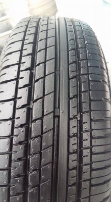 ขายล้อแม็กป้ายแดง jazz 15"พร้อมยางป้ายแดงปี15 สนใจติดต่อเล็กคลองสามครับ 081-3747940