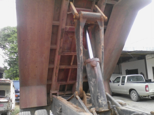 ขาย10ล้อฮีโน่ke100 2 เพลาดั้ม เครืองอีชุร๊อกกี้210แรง ขาย10ล้อฮีโน่ke100 2 เพลาดั้ม เครืองอีชุร๊อกกี้210แรง