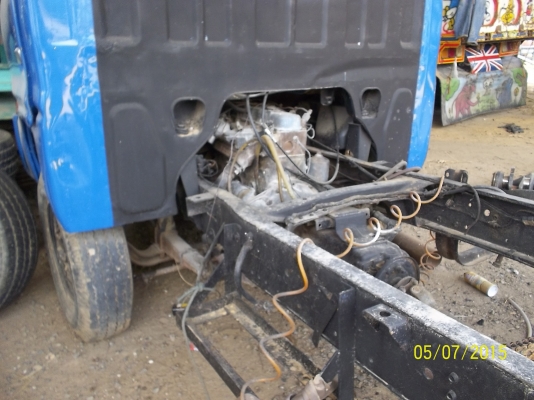 ขาย4ล้อกลาง ไม่มีกระบะ  ทะเบียนพร้อมโอน