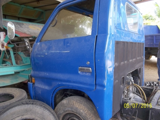 ขาย4ล้อกลาง ไม่มีกระบะ  ทะเบียนพร้อมโอน