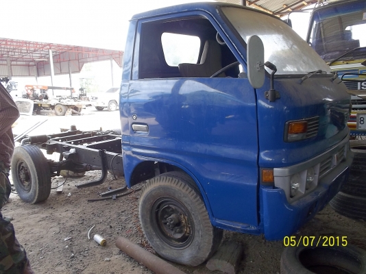 ขาย4ล้อกลาง ไม่มีกระบะ  ทะเบียนพร้อมโอน