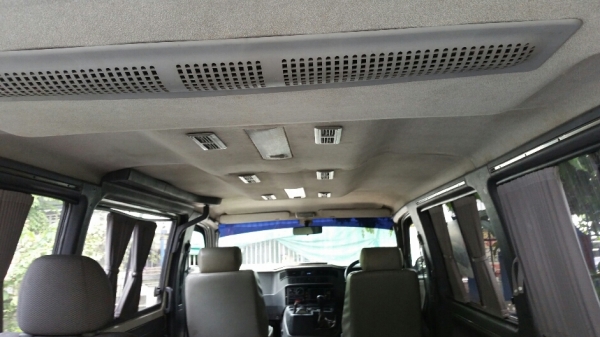 ตู้เบนซ์ ปี03 MB1000 สีขาว ขาย 170,000 บาท