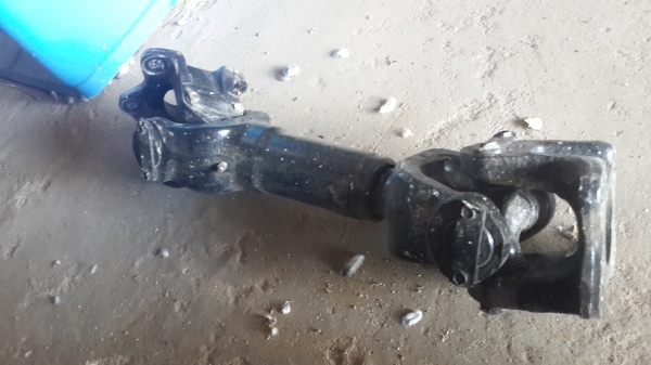 ขายเพลากลางท่อนหลังสุด hino fm3m -และ sumo 227