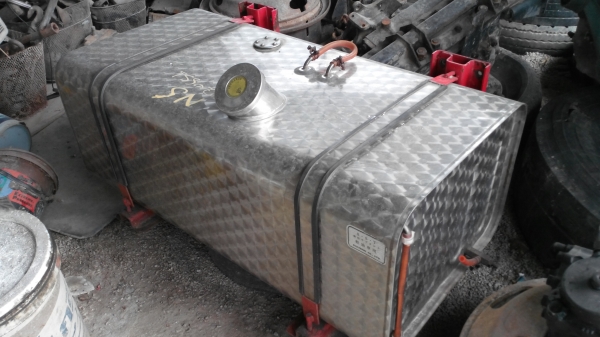 ถังถังน้ำมันสแตนเลส 220 ลิตร