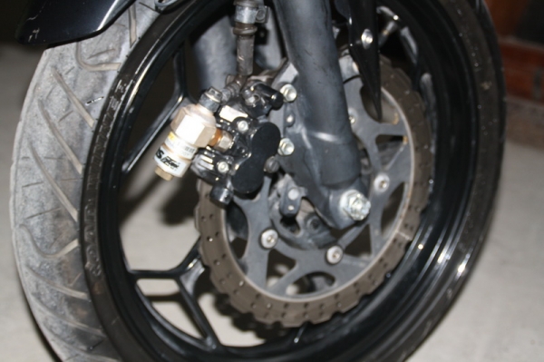 ขาย KAWASAKI Z250 ปี2014 ส้มดำ มือเดียวออกศูนย์ สภาพสวยพร้อมโอน112000