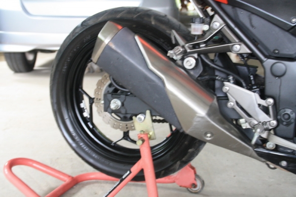 ขาย KAWASAKI Z250 ปี2014 ส้มดำ มือเดียวออกศูนย์ สภาพสวยพร้อมโอน112000