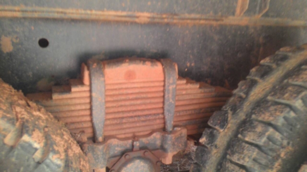 รถมิตซู 10 ล้อดั้ม FN527 - TF  /  220 แรงม้า.    สนใจติดต่อ  081 - 6079515