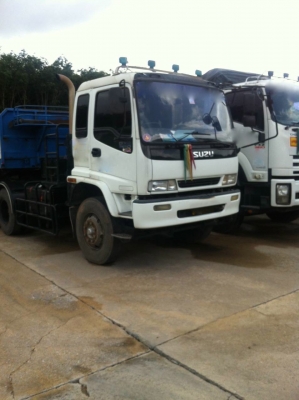 รถอีซูซุ 10 ล้อ หัวลาก  GXZ  270 แรงม้า. ปี 47  ( ขายแม่ , ลูก )  ,  ( มีขาย 5 พ่วง. )        สนใจติดต่อ  081 - 6079515