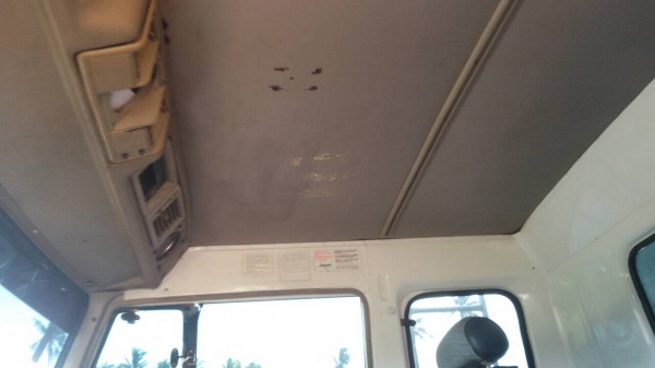 รถมิตซู 10 ล้อดั้ม FN527 - TF  220 แรงม้า.  ปี 39    สนใจติดต่อ  081 - 6079515