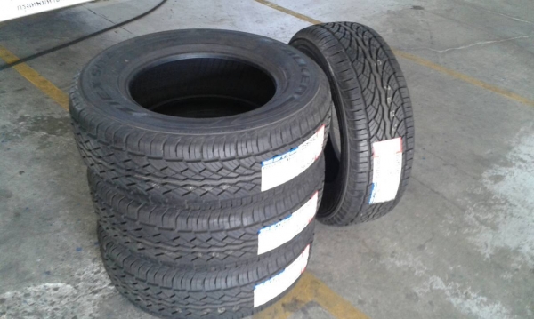 ขายยางใหม่ FALKEN TZ04 265/65-17 เส้นละ 3500