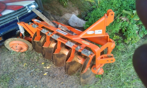 ผานตราช้าง ผานตราช้าง