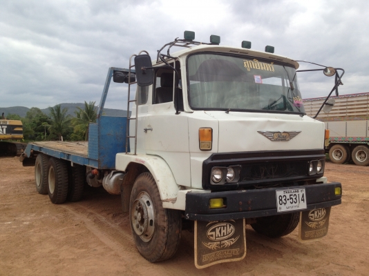 ขายรถ 10 ล้อ 2เพลา เทเลอร์ท้ายลาด (พร้อมโอน ภาษี 31/12/58 )