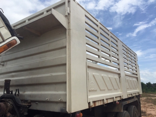 ขายรถ10ล้อดั้มพ์ ISUZU DECA FXZ23NZ24 เครื่อง 270แรงม้า ปี49 สนใจโทร 081-970-1072