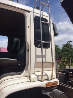 ขายรถ10ล้อดั้มพ์ ISUZU DECA FXZ23NZ24 เครื่อง 270แรงม้า ปี49 สนใจโทร 081-970-1072