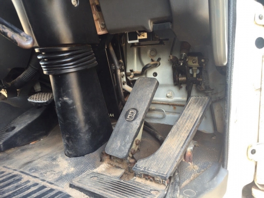 ขายรถ10ล้อดั้มพ์ ISUZU DECA FXZ23NZ24 เครื่อง 270แรงม้า ปี49 สนใจโทร 081-970-1072