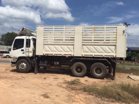ขายรถ10ล้อดั้มพ์ ISUZU DECA FXZ23NZ24 เครื่อง 270แรงม้า ปี49 สนใจโทร 081-970-1072