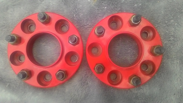 ขายอแดปเตอรล์ ล้อรถยนต์5 ออก 5  หนา 1 " (ขายแล้ว)