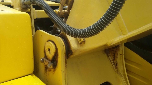 รถขุด PC200-7 รถญี่ปุ่นปี 2010 ทำงาน 10745 ชม. มีลายด์เจาะ รถสวยมาก