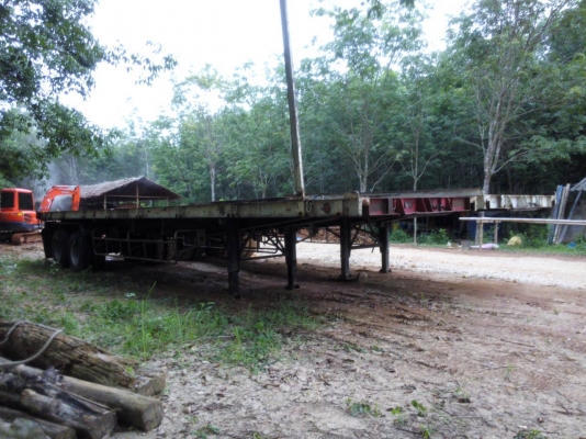 ขายหาง พื้นเรียบ สามมิต. 2 เพลา แท้. ปี 46 - 47    ( มีขาย 2 หาง. )      สนใจติดต่อ  081 - 6079515