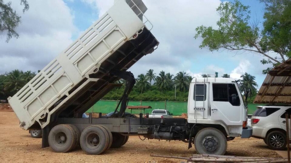 10 ล้อดั้ม 220 แรง FUSO FN527M-TFX5232 ปี 2539 รถสวย เล่มติดมือ