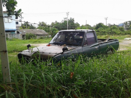 ขายดัทสันช้างเหยียบสี่ขอเครื่องดีเซล ld20 เทอร์โบ ทะเบียน 58ชุดโอนครบ ราคา 35000 ดูรถพระรามสอง 0891347860