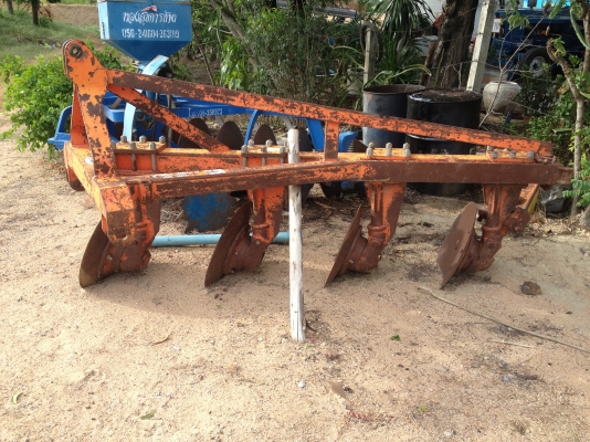 ขายผานตราช้าง ผาน 4 โครง 4 ใบ 26 โทร 088-4267077