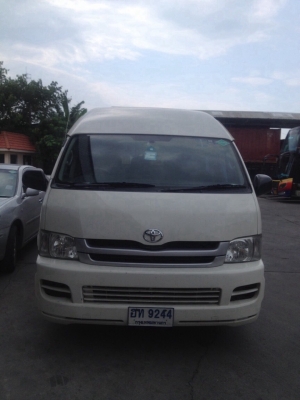 ขาย !!!!!!! TOYOTA commuter 2010   2553 5แสนกว่าก็พอ NGV มี2คันครับ  มือเดียว