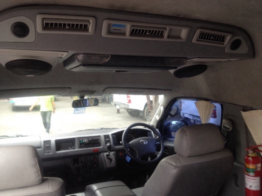 ขาย !!!!!!! TOYOTA commuter 2010   2553 5แสนกว่าก็พอ NGV มี2คันครับ  มือเดียว