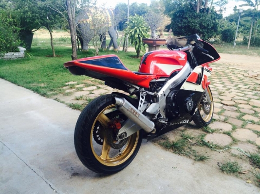 CBR 400