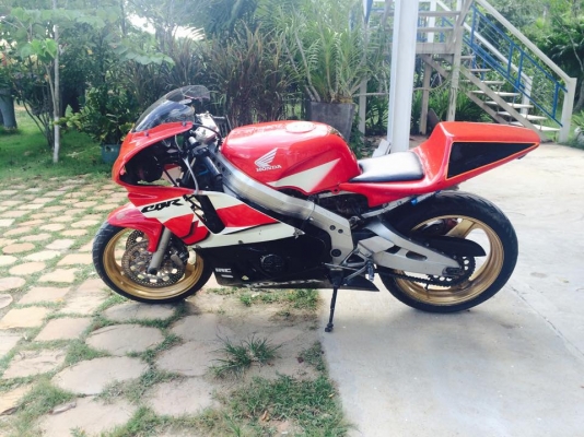 CBR 400