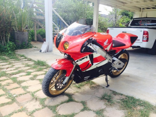 CBR 400
