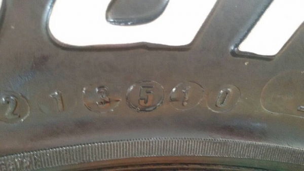 ยาง bf all 245/70/16 ปี 10. สวยๆครับ ยาง bf all 245/70/16 ปี 10. สวยๆครับ