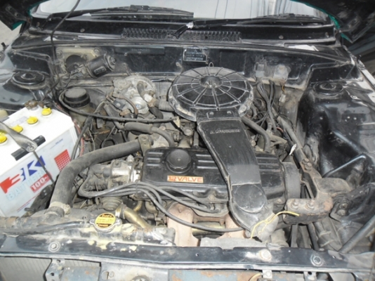 รถพร้อมใช้ ขี่กลับบ้านได้เลย แก๊ส น้ำมัน รถข้าราชการ รถสีเขียวเข้มแต่ติดสติกเกอเขียวอ่อนด้านบน