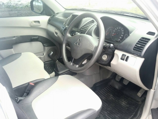 รถบ้านแท้ๆ มือเดียวออกห้าง