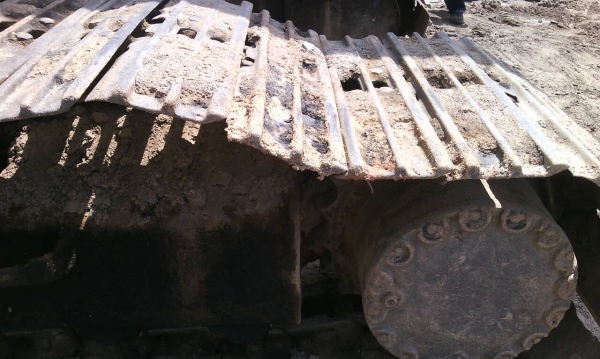 ขายรถแบคโฮ KOMATSU PC200-5 ระบบไฟเต็ม เอกสารอินวอย control สั้น ราคา 550000