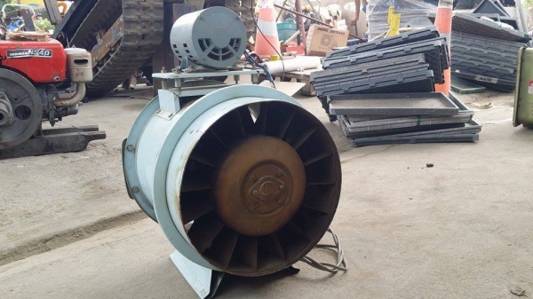 มอเตอร์เครื่องอบข้าวเก่าญี่ปุ่น TOSHIBA รุ่น  200W สภาพดี เครื่องพร้อมใช้งาน  ขนาดกระทัดรัด