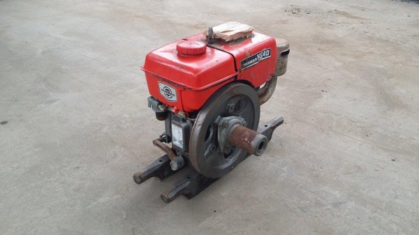 เครื่องยนต์  YANMAR รุ่น NS40  เก่าญี่ปุ่น  สภาพพร้อมใช้งาน ไม่เคยใช้งานในไทย