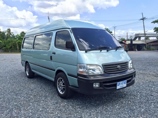 ขายรถตู้ commuter ปี 2004 เครื่อง 3000 ดีเซล แต่ง ViP เครื่องดี รถสวยพร้อมใช้ ขับดี วิ่งเงียบ นิ่ม