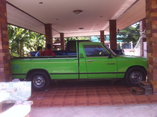 รถ IZUSU KB20 ประมาณปี พ.ศ. 2521