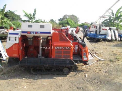 รถเกี่ยวข้าวนั่งขับ KUBOTA RX125ADW รหัสสินค้า : 80802471 Line ID: nihonmono หรือเพิ่มเติมไดที่ www.nihonmono.com รถเกี่ยวข้าวนั่งขับ KUBOTA RX125ADW รหัสสินค้า : 80802471 Line ID: nihonmono หรือเพิ่มเติมไดที่ www.nihonmono.com