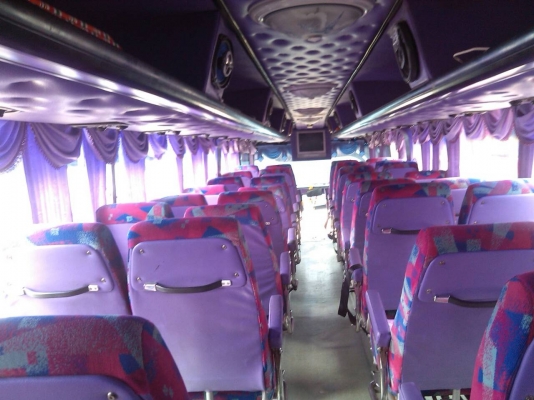 ขายรถบัส 6 ล้อแอร์แขวน ฮีโน่เขาควาย และ ถุงลมใน ราคาถูก