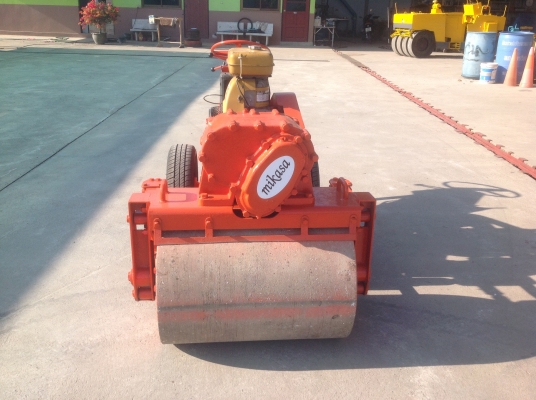 ขายรถบดเดินตามMikasaมือสองญี่ปุ่นสั่นสเทือนได้เลี้ยวได้