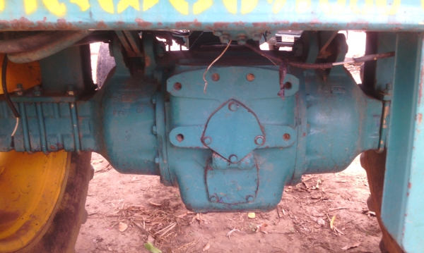 รถคีบอ้อย  ฟอร์ด คีบหลังเกียร์ธรรมดา เอกสารซื้อขาย ราคาถูกๆๆๆ