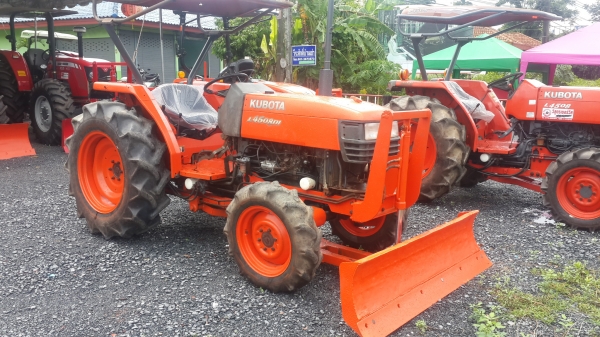 ขาย KUBOTA L4508DI + ใบมีดดันหน้า พร้อมทะเบียน