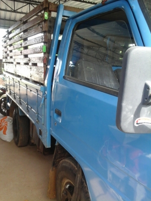 ุุรถ 6 ล้อ lzusu 110 แรง ุุรถ 6 ล้อ lzusu 110 แรง