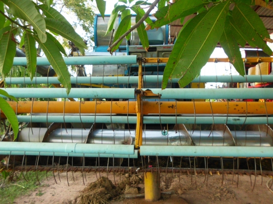 ขายรถเกี่ยวข้าวบางไทร อุ้ม 2.5 ตัน ตัวเดิน 12 เครื่อง อิซูสุ 6he1 ปั้มไดกิ้น 22 หน้าเกี่ยว 3ม.สนใจ0808255385,0810707634ฉลาดศิลป์ ขายรถเกี่ยวข้าวบางไทร อุ้ม 2.5 ตัน ตัวเดิน 12 เครื่อง อิซูสุ 6he1 ปั้มไดกิ้น 22 หน้าเกี่ยว 3ม.สนใจ0808255385,0810707634ฉลาดศิลป์