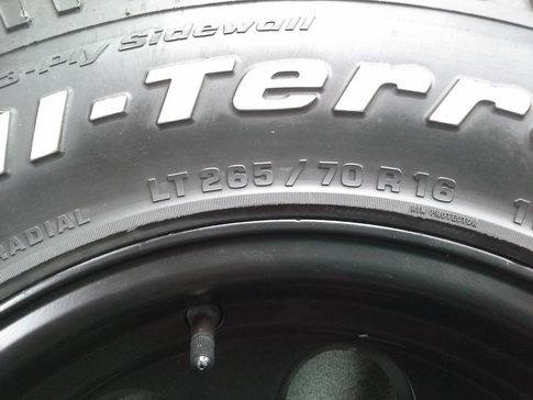 ล้อหยดนํ้าลาย Micky + BF All 265/70/16 ปี10 สวยๆ 1ชุด