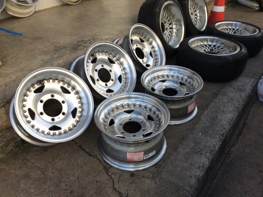 ขายล้อ CENTER LINE 15x8" ออฟ0 6/139.7 มี 5 วง ประมูลจากญี่ปุ่น ขายล้อ CENTER LINE 15x8" ออฟ0 6/139.7 มี 5 วง ประมูลจากญี่ปุ่น