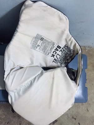 ขายเสื้อ ยี่ห้อ jetpilot ไชค์ XL กับ MM ราคา 5500